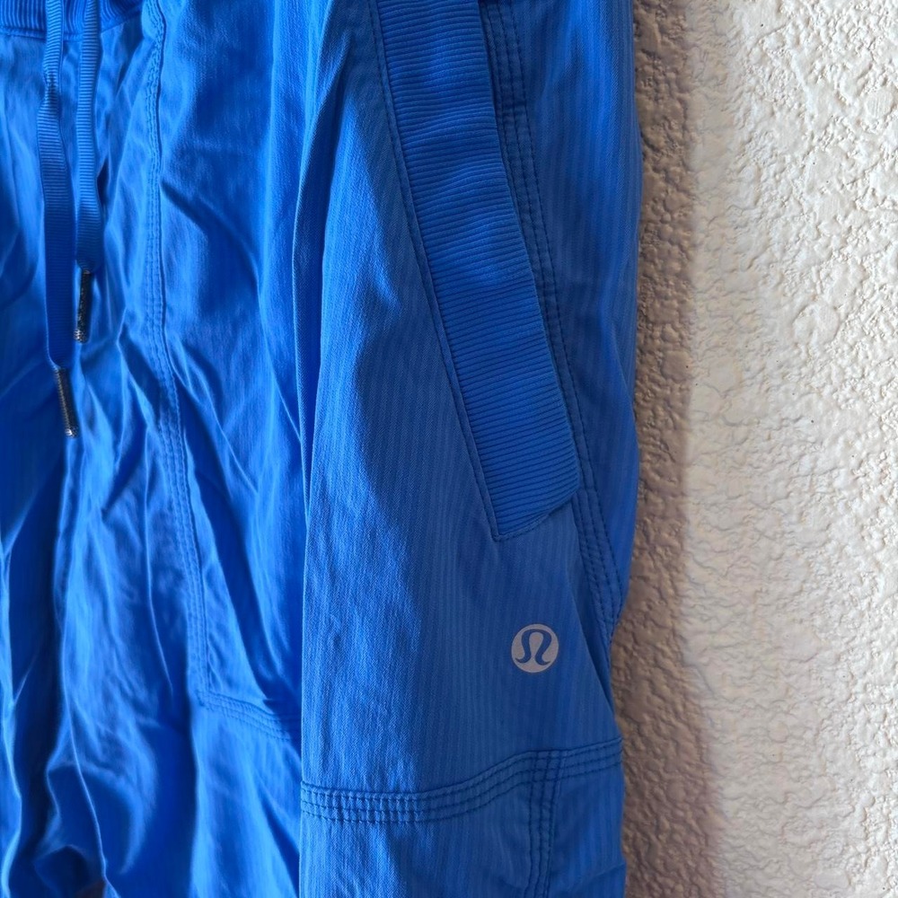 Lululemon Studio Crop Porcelaine Size 8 - Picture 3 of 8